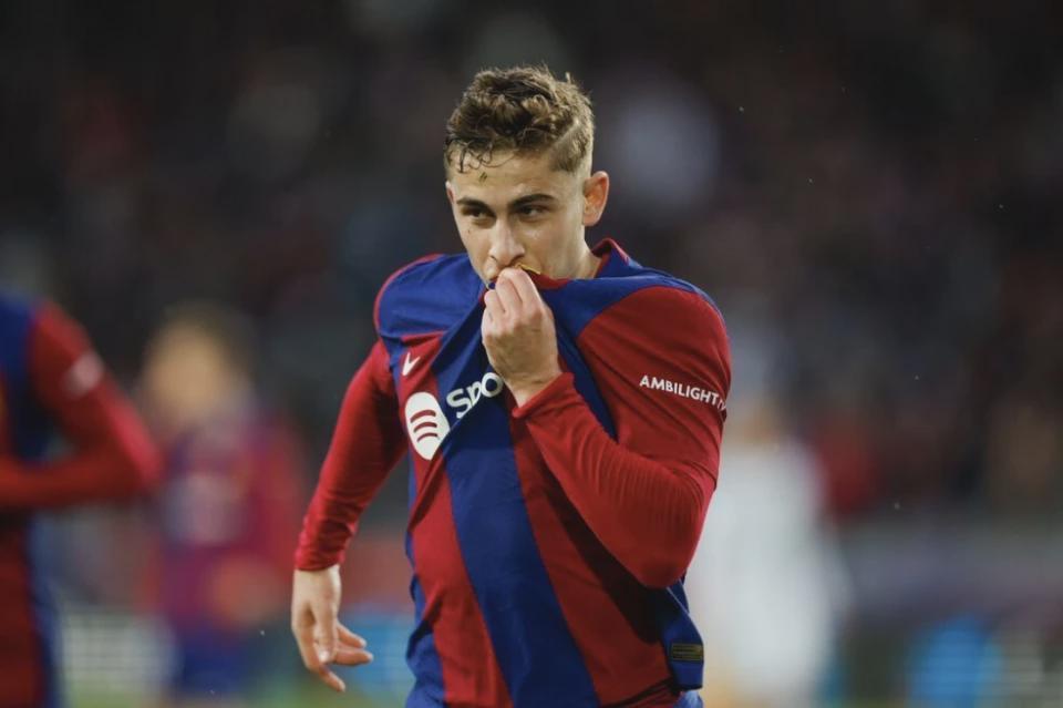 华体会官网-费尔明：其他球队对我有意是一种褒奖，但我想在巴萨取得成功