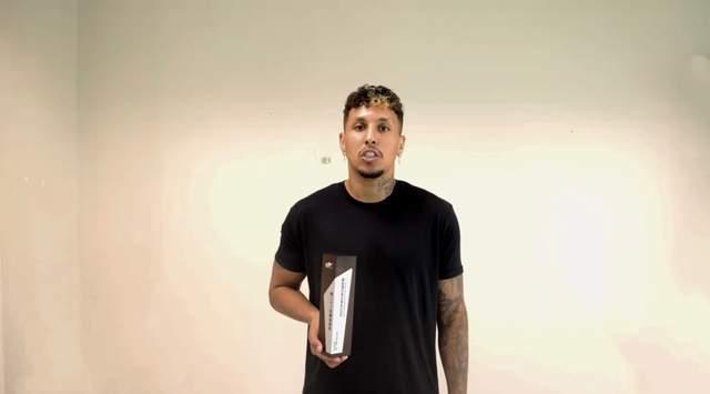 华体会体育-韩鹏驯服克雷桑，甘愿让出开火权，泰山赛程调整 决定3队争冠前景